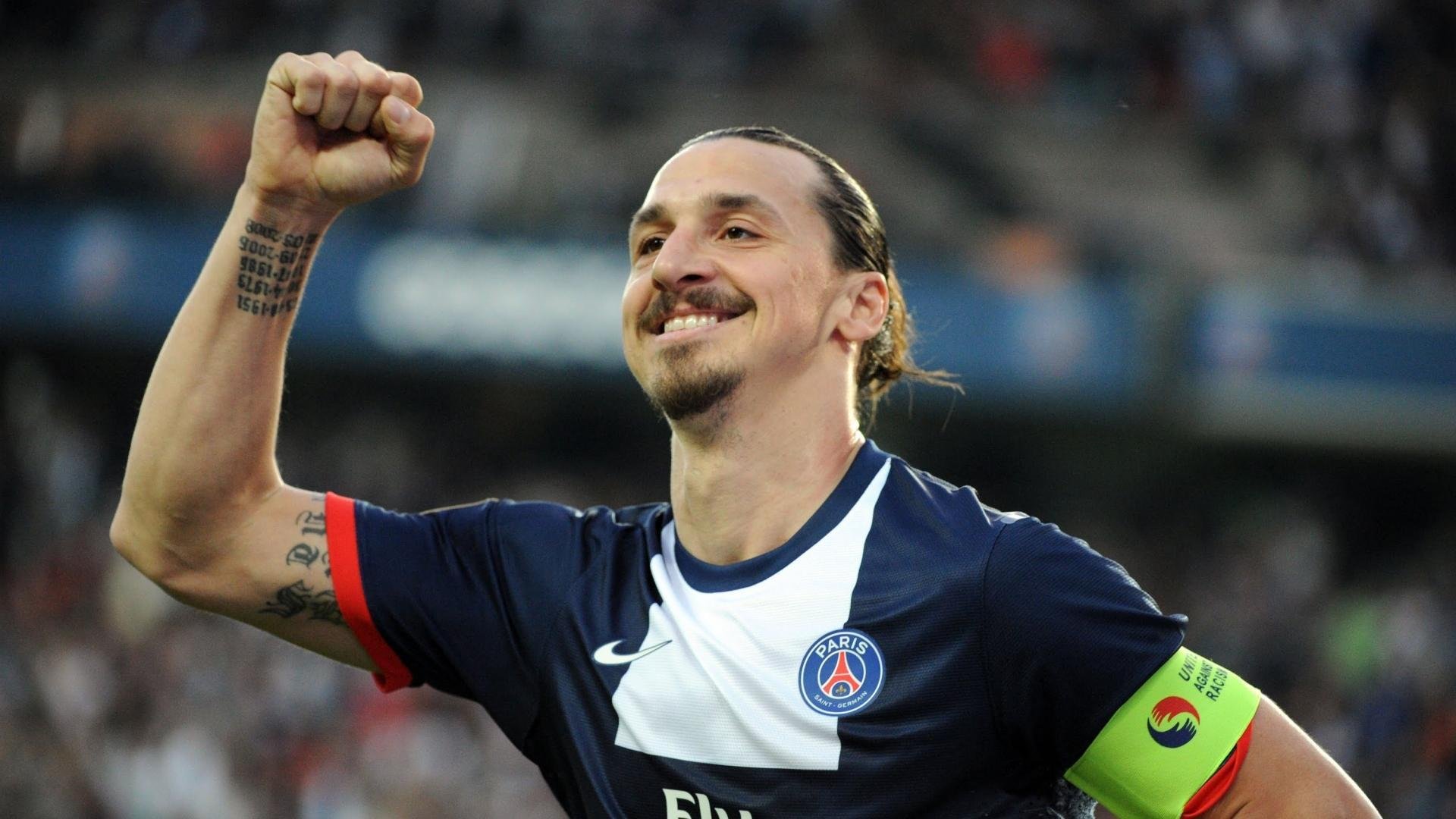 教科书级表现！李刚仁导演生死战，巴拉圭力克安哥拉保留晋级希望