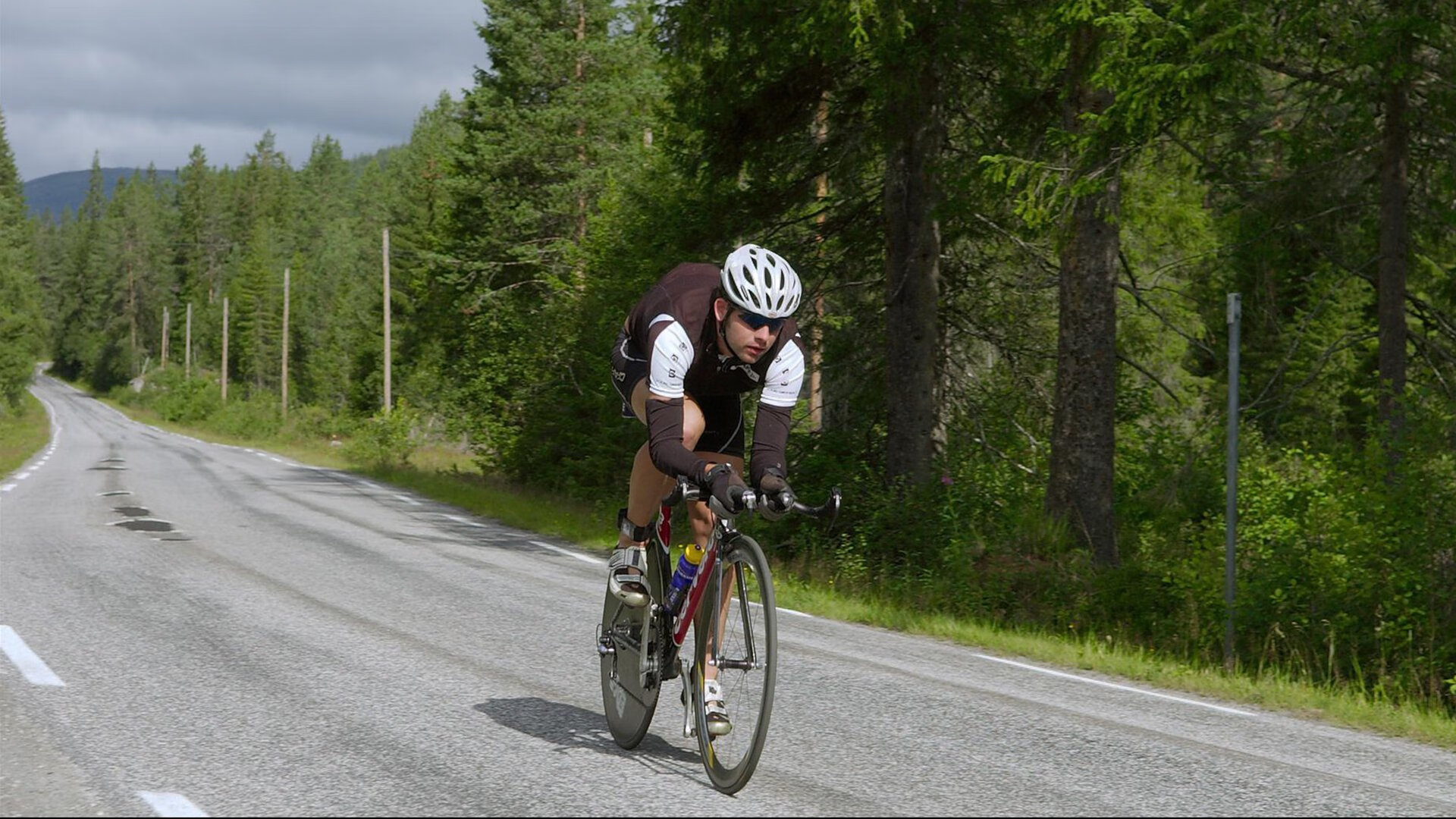 2026，奥亚尔萨瓦尔接管比赛，阿森纳式强行终结与墨西哥的叹息